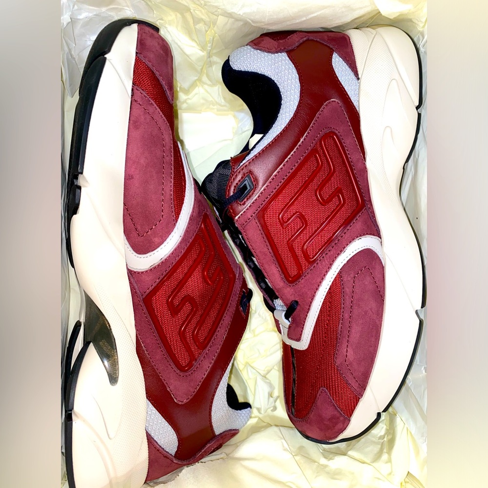 Fendi sneakers. Faster trainer nabuk